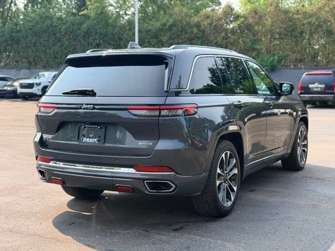 Used 2022 Jeep Grand Cherokee Overland AWD/4WD image 5