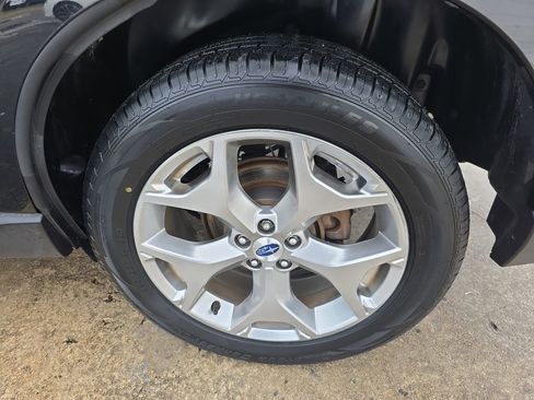Used 2018 Subaru Forester 2.5i Touring image 29