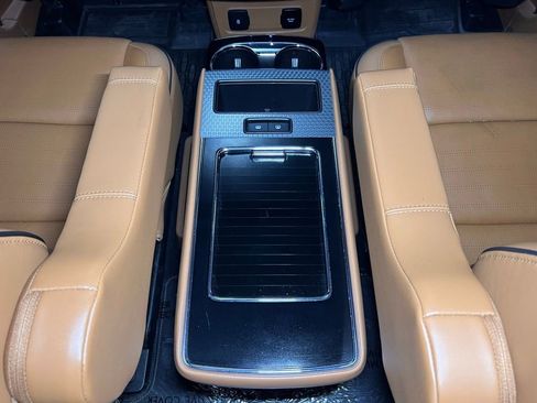 Used 2023 Lincoln Aviator Black Label Grand Touring w/ Class IV Trailer Tow Package image 32