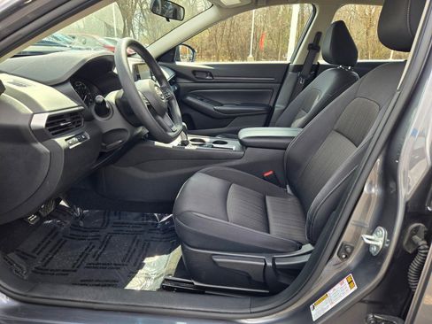 Used 2024 Nissan Altima 2.5 S FWD image 20