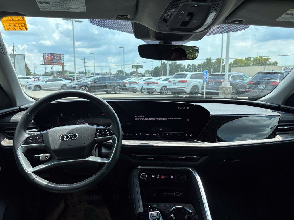 Used 2025 Audi Q5 Premium Plus w/ Premium Plus AWD/4WD image 12