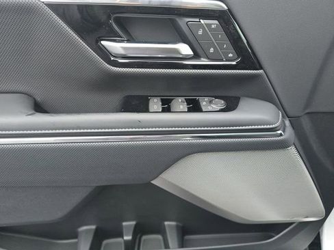 New 2025 GMC Sierra EV Denali image 22