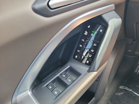 Certified 2025 Audi Q5 Premium w/ Premium Plus AWD/4WD image 19