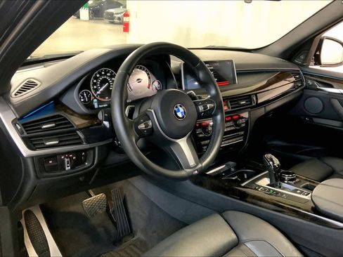 Used 2016 BMW X5 xDrive50i image 17