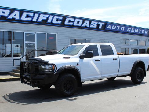 Used 2024 RAM 2500 Tradesman AWD/4WD image 1