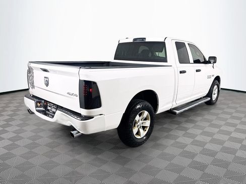 Used 2017 RAM 1500 Express AWD/4WD image 7