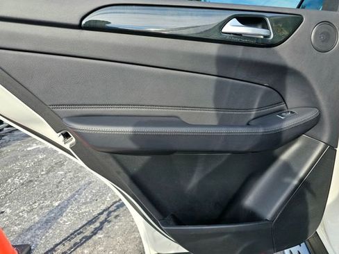 Used 2018 Mercedes-Benz GLE 350 4MATIC image 25