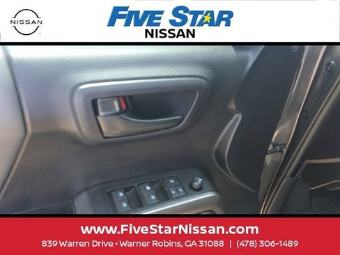Used 2020 Toyota Tacoma SR5 RWD image 16