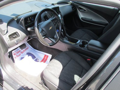 Used 2014 Chevrolet Volt w/ Enhanced Safety Package 1 FWD image 8