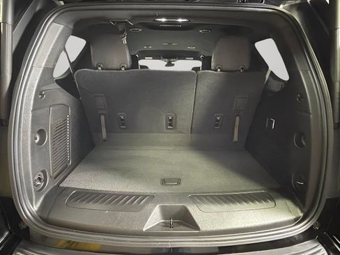 Certified 2021 Chevrolet Tahoe LT RWD image 28