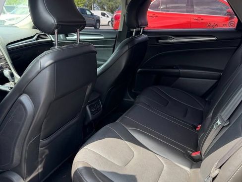 Used 2016 Ford Fusion Titanium FWD image 6