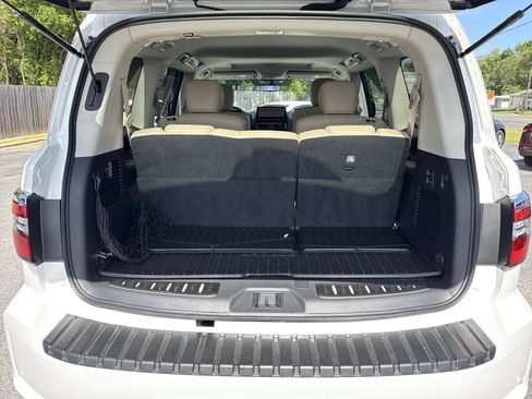 Used 2024 Nissan Armada Platinum w/ Captain's Chairs Package image 38