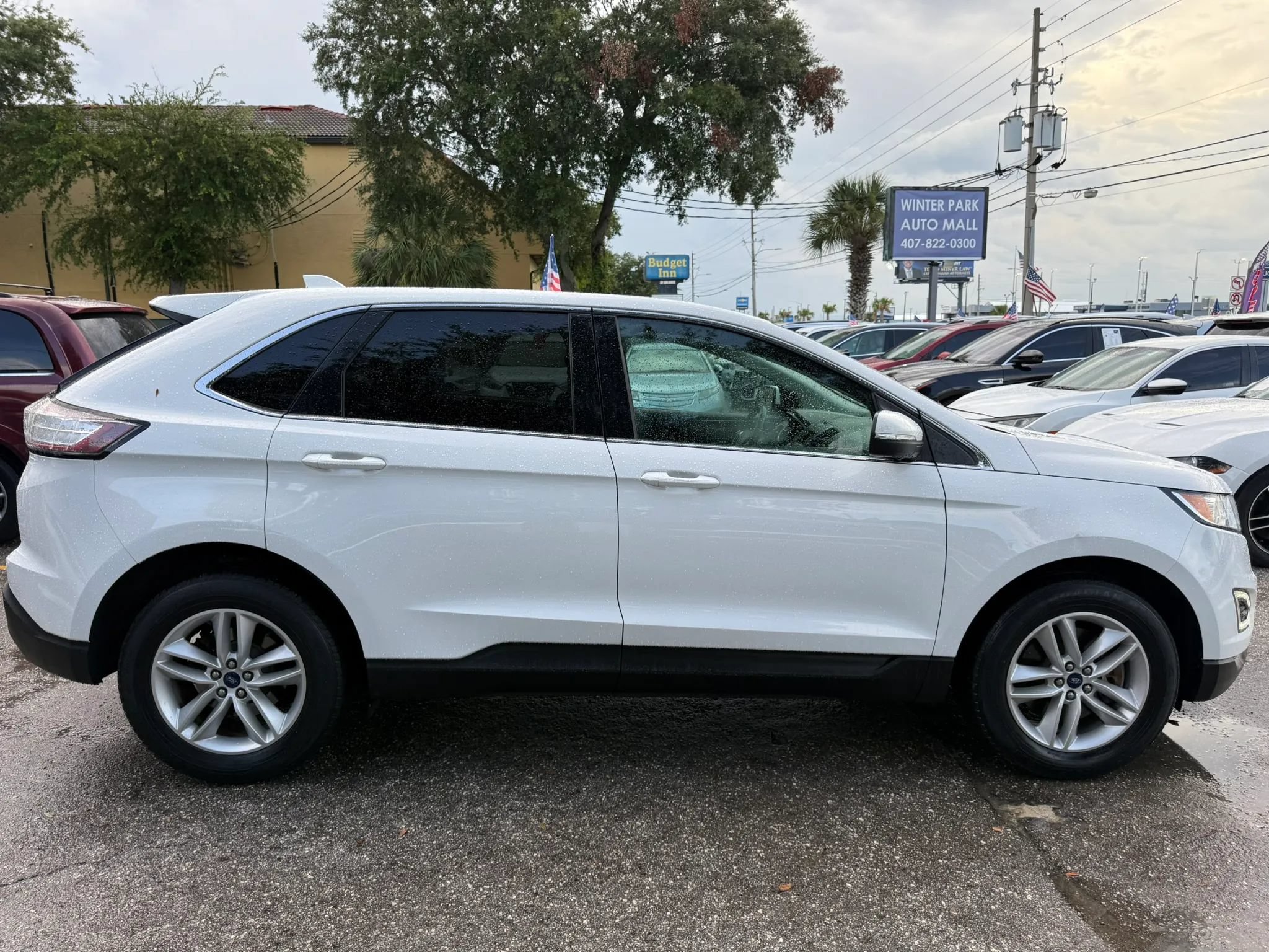 Used 2017 Ford Edge SEL AWD/4WD image 5