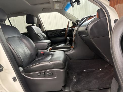 Used 2015 INFINITI QX80 2WD w/ Deluxe Technology Package image 35