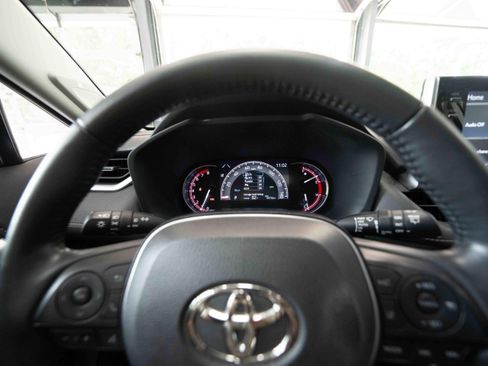 Certified 2021 Toyota RAV4 Limited w/ Limited Grade Weather Package AWD/4WD image 16