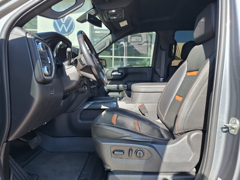 Used 2021 GMC Sierra 1500 AT4 w/ AT4 Preferred Package AWD/4WD image 11
