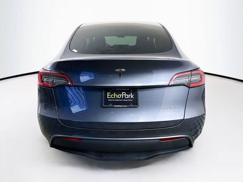 Used 2023 Tesla Model Y Long Range image 7
