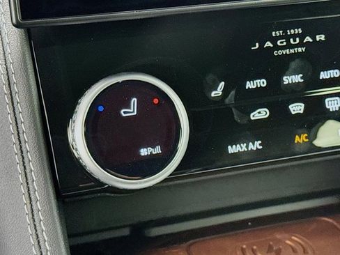 New 2026 Jaguar F-PACE R-Dynamic S image 23