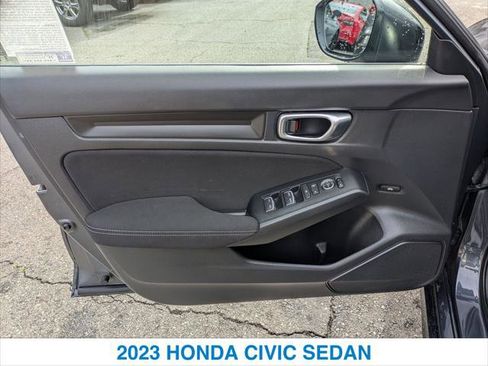 Used 2023 Honda Civic Sport image 12