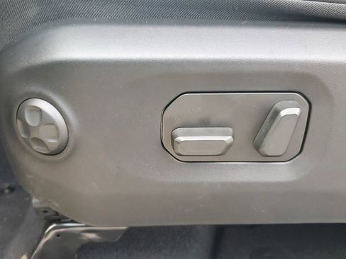 New 2026 Jeep Wrangler Unlimited Rubicon w/ Steel Bumper Group image 22