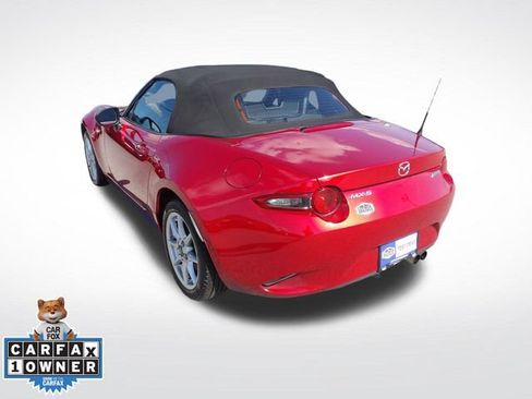 Used 2016 MAZDA MX-5 Miata Sport RWD image 11