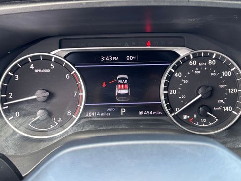 Used 2025 Nissan Rogue SV AWD/4WD image 42