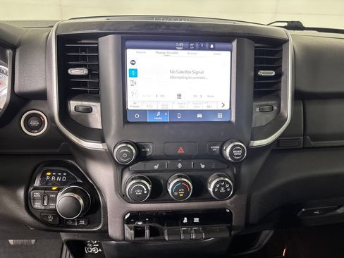 Used 2023 RAM 1500 Big Horn AWD/4WD image 14