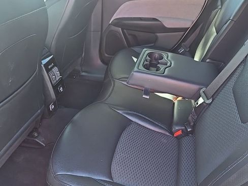 Used 2024 Jeep Compass Latitude image 5