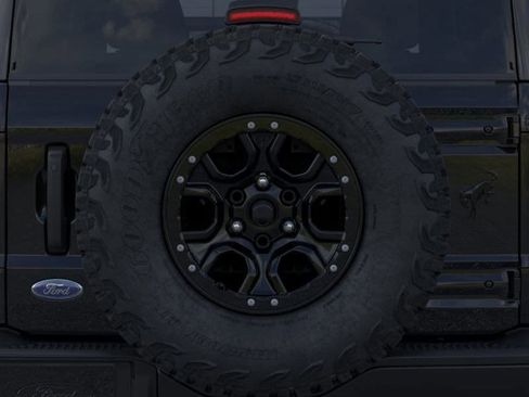 New 2025 Ford Bronco Badlands image 24