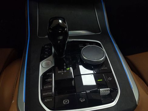 Certified 2023 BMW X5 xDrive45e w/ M Sport Package image 15