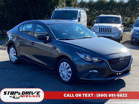 Used 2015 MAZDA MAZDA3 i SV image 7