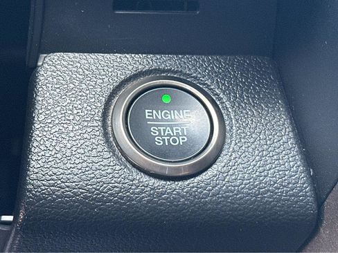 Used 2019 Ford F150 Raptor w/ Equipment Group 802A Luxury AWD/4WD image 24
