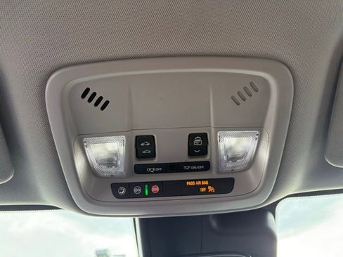 Used 2024 Chevrolet Malibu LT image 23