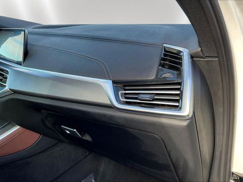 Used 2022 BMW X5 xDrive40i w/ M Sport Package image 23