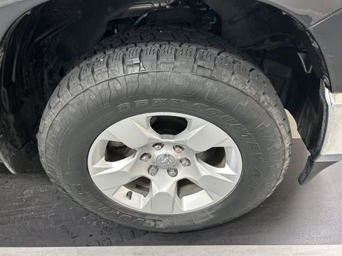 Used 2021 RAM 1500 Big Horn AWD/4WD image 8