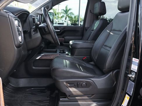 Used 2021 GMC Sierra 3500 Denali w/ Denali Ultimate Package image 20