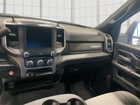 Used 2024 RAM 2500 Big Horn image 11