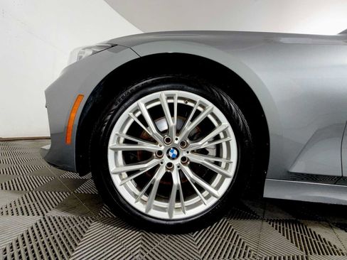 Used 2024 BMW 330i xDrive Sedan w/ Premium Package AWD/4WD image 8