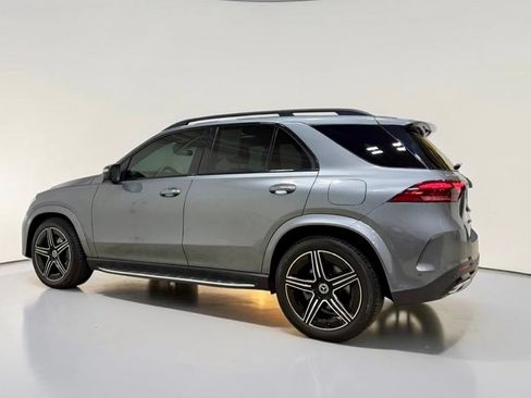 Used 2024 Mercedes-Benz GLE 450e 4MATIC image 17