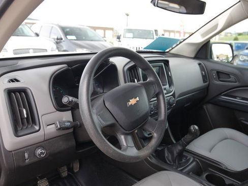 Used 2019 Chevrolet Colorado 2WD Extended Cab image 15
