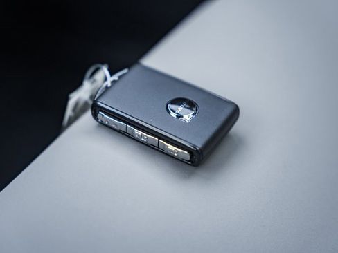 New 2026 Volvo XC60 T8 Plus w/ Protection Package Premier image 43