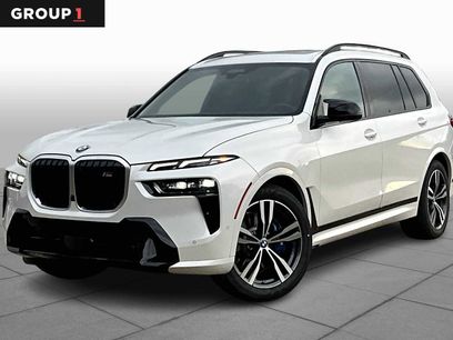 New 2025 BMW X7 M60i