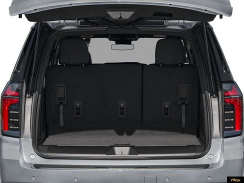 New 2026 Chevrolet Tahoe LS image 9