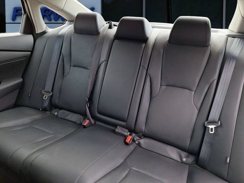 Used 2023 Honda Accord EX-L image 12