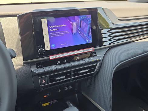 New 2026 Toyota Camry SE w/ Convenience Package FWD image 16