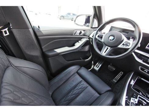 Used 2025 BMW X5 M60i AWD/4WD image 8
