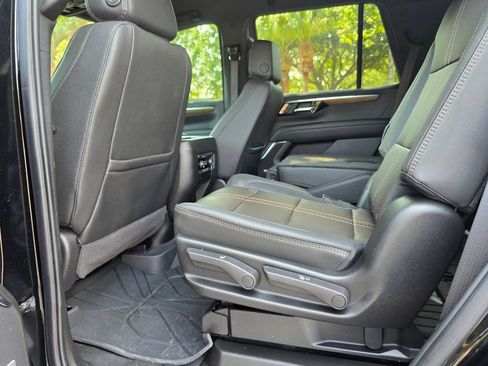 Used 2026 Chevrolet Tahoe High Country AWD/4WD image 30