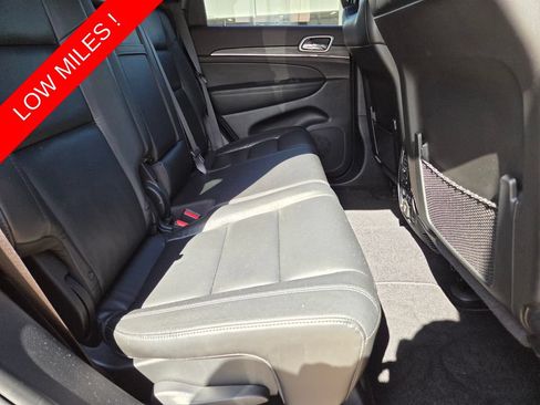 Used 2020 Jeep Grand Cherokee Limited RWD image 17