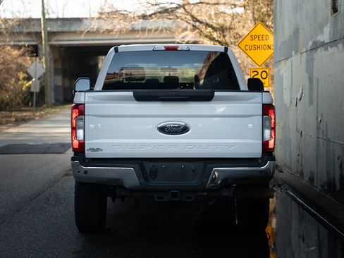 Used 2019 Ford F250 XLT w/ XLT Value Package image 10