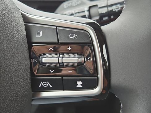 New 2026 Kia Carnival EX image 31